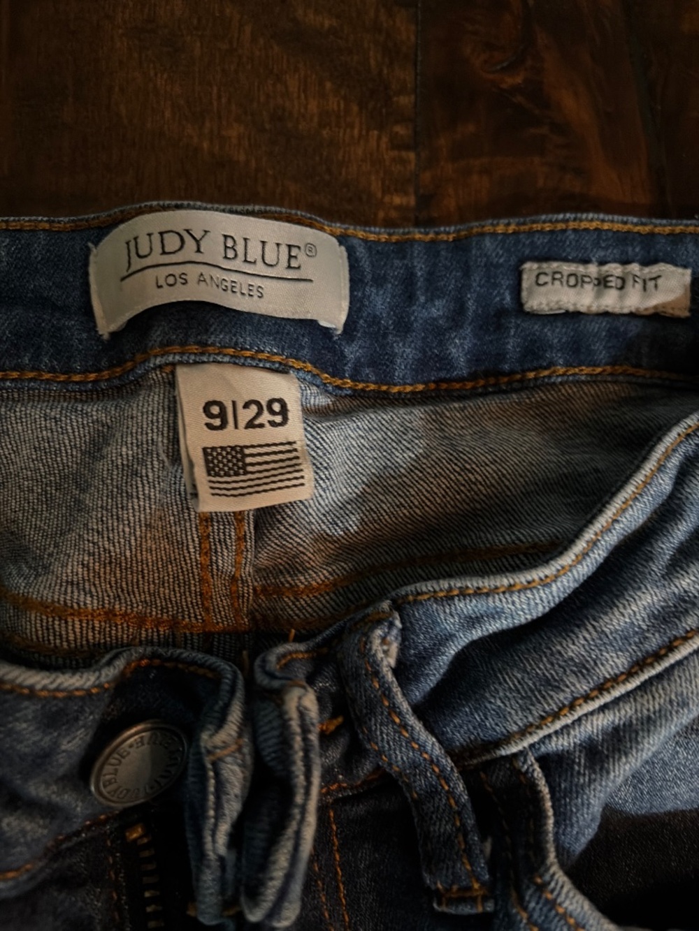 Jeans - Picture 2 of 9
